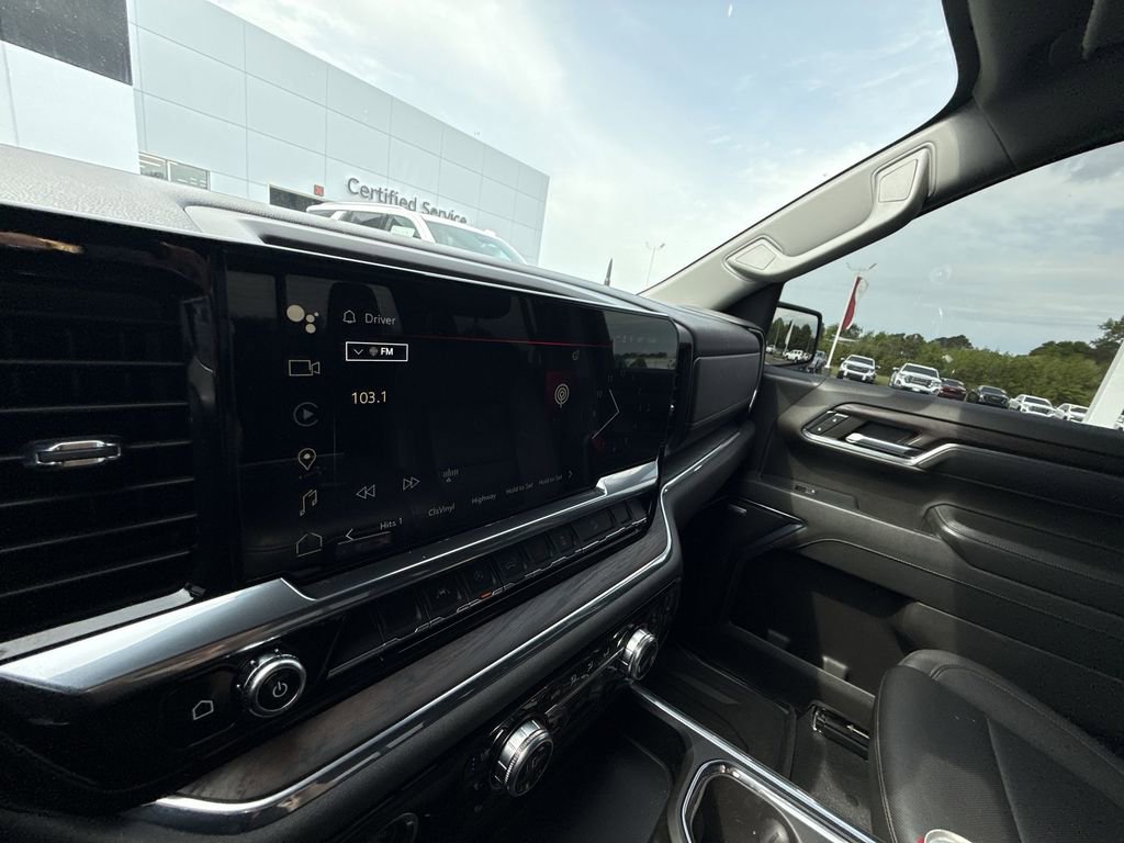 Certified 2024 GMC Sierra 1500 SLT w/ SLT Convenience Package AWD/4WD image 19