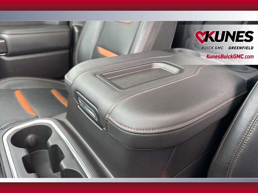 Used 2021 GMC Sierra 1500 AT4 w/ AT4 Preferred Package AWD/4WD image 30