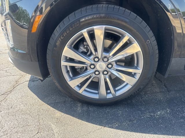 Used 2024 Cadillac XT5 Premium Luxury FWD image 11