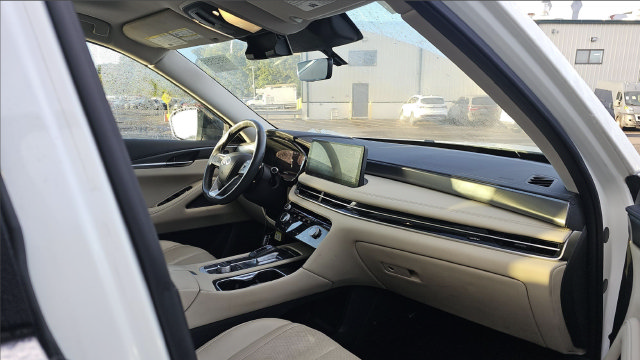 Used 2023 INFINITI QX60 Luxe w/ Cargo Package AWD/4WD image 9