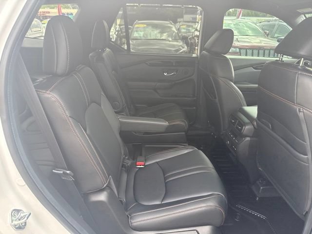Used 2024 Honda Pilot TrailSport image 21