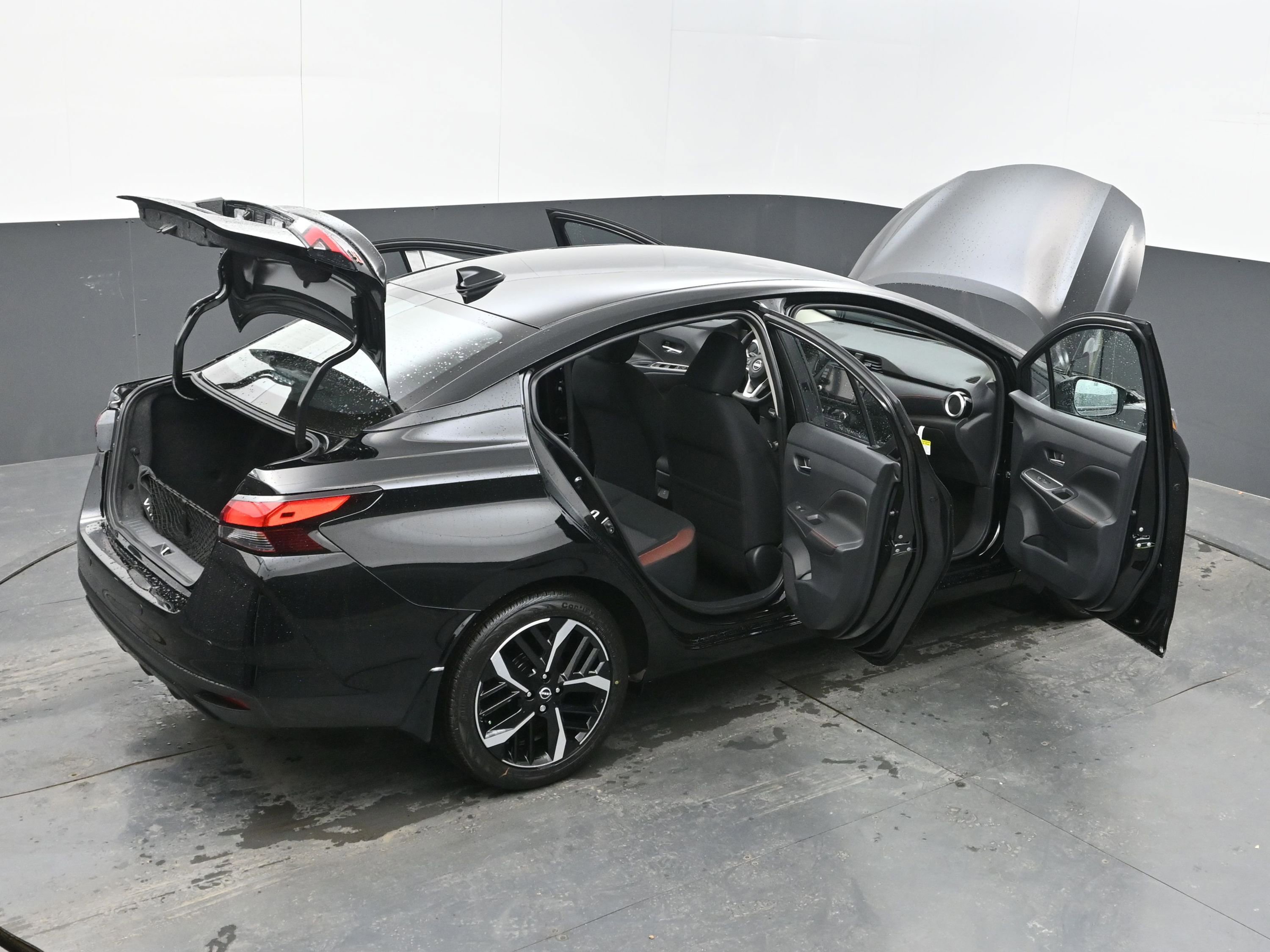 New 2025 Nissan Versa SR image 44