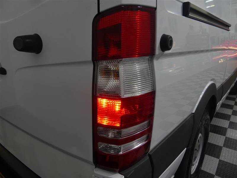 Used 2012 Mercedes-Benz Sprinter 2500 image 12