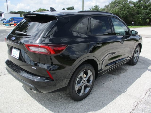 New 2024 Ford Escape ST-Line w/ Equipment Group 301A FWD image 7