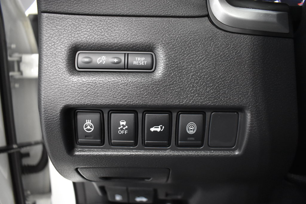 Certified 2023 Nissan Murano Platinum w/ Cargo Package FWD image 19