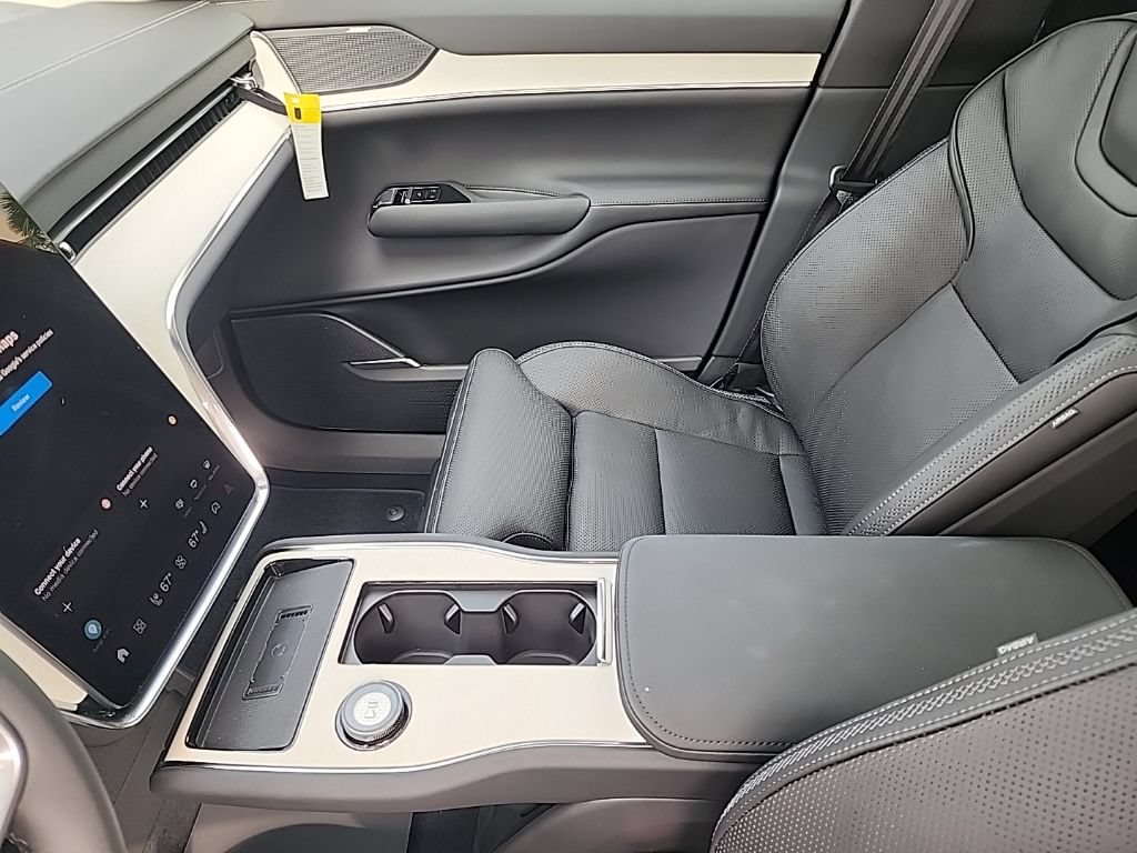 New 2026 Volvo EX90 Ultra AWD/4WD image 12