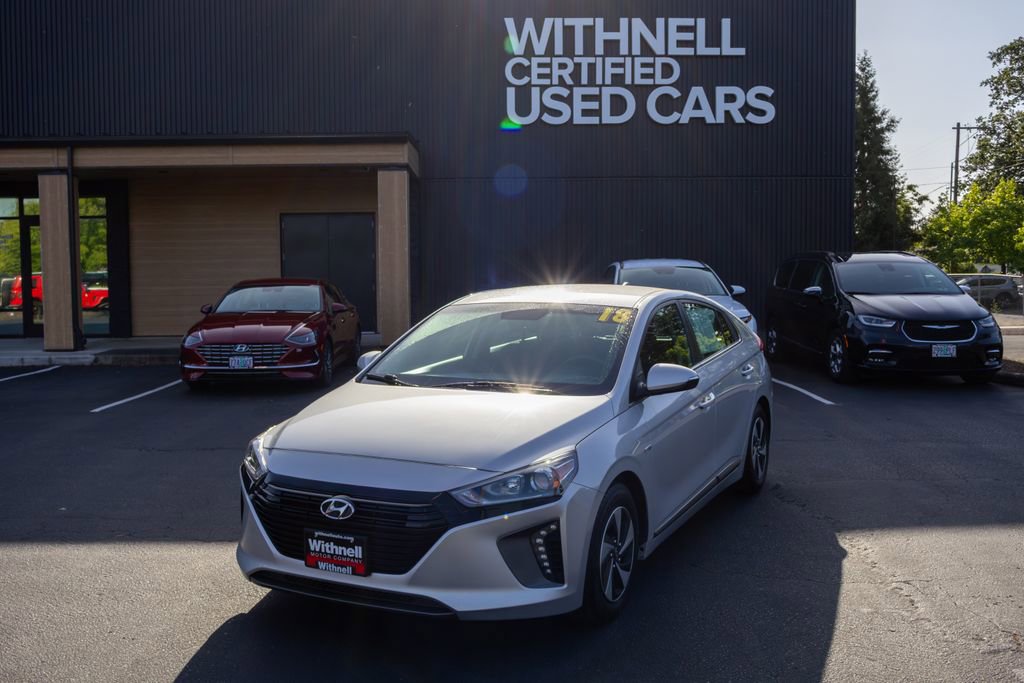 Used 2018 Hyundai Ioniq SEL FWD image 1