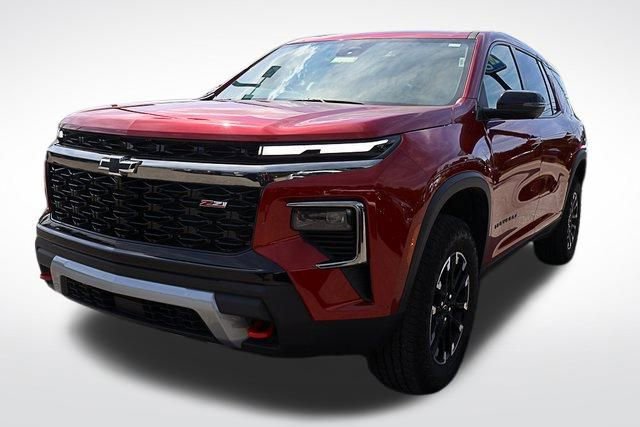 Used 2024 Chevrolet Traverse Z71