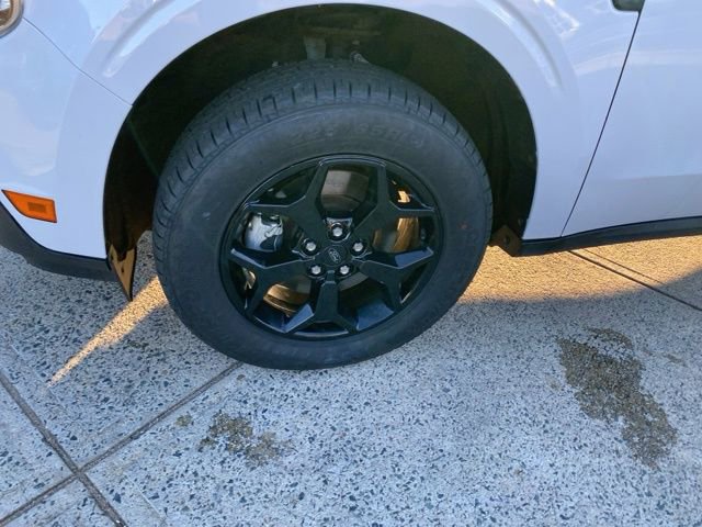 Used 2022 Ford Maverick Lariat w/ Equipment Group 500A Standard image 9