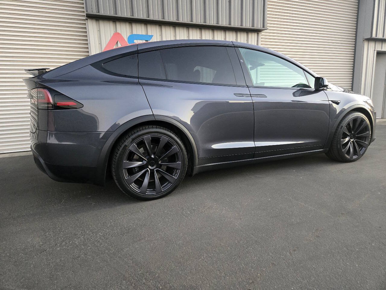 Used 2022 Tesla Model X Plaid AWD/4WD image 10
