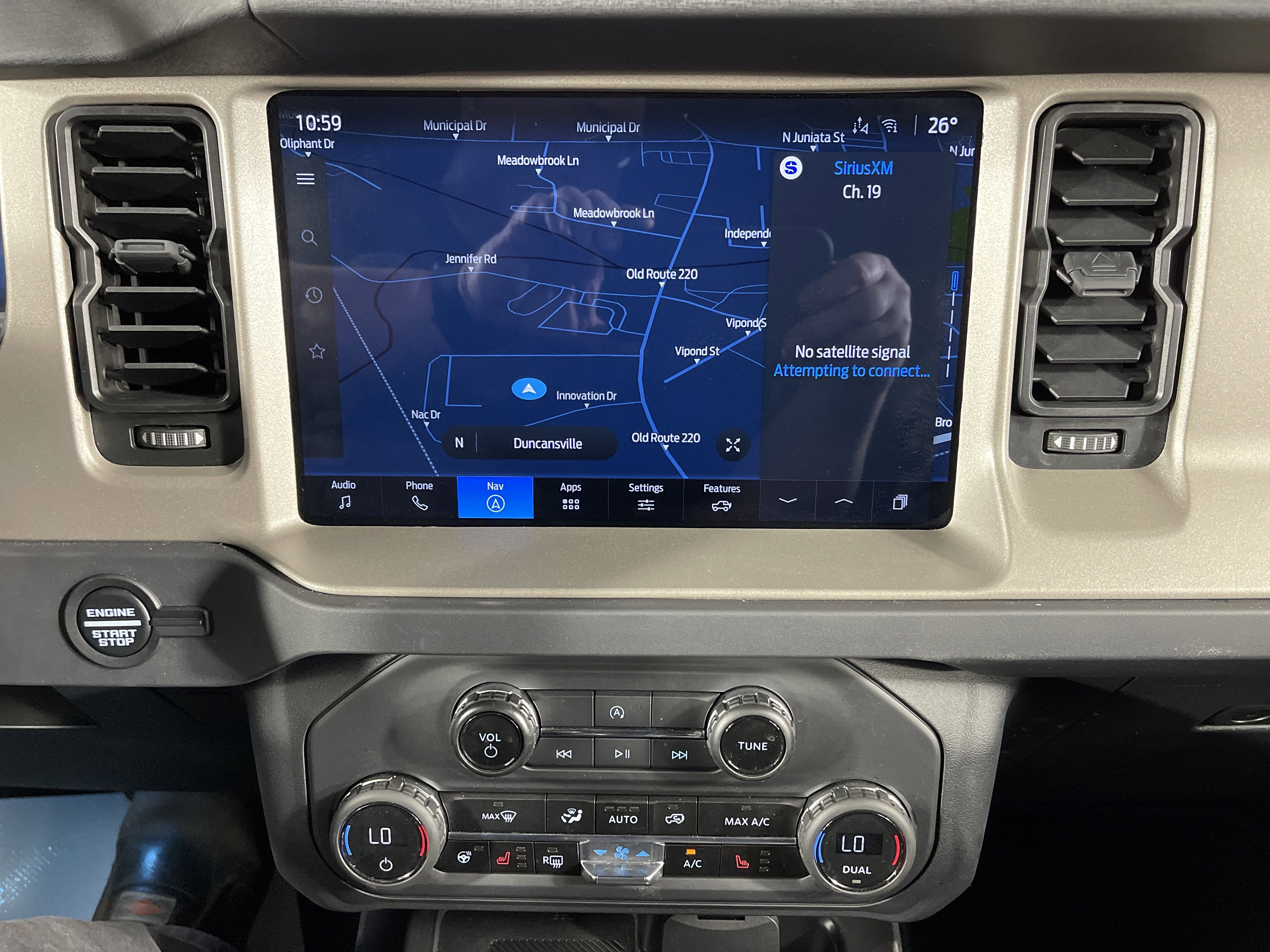 Used 2025 Ford Bronco Outer Banks image 21