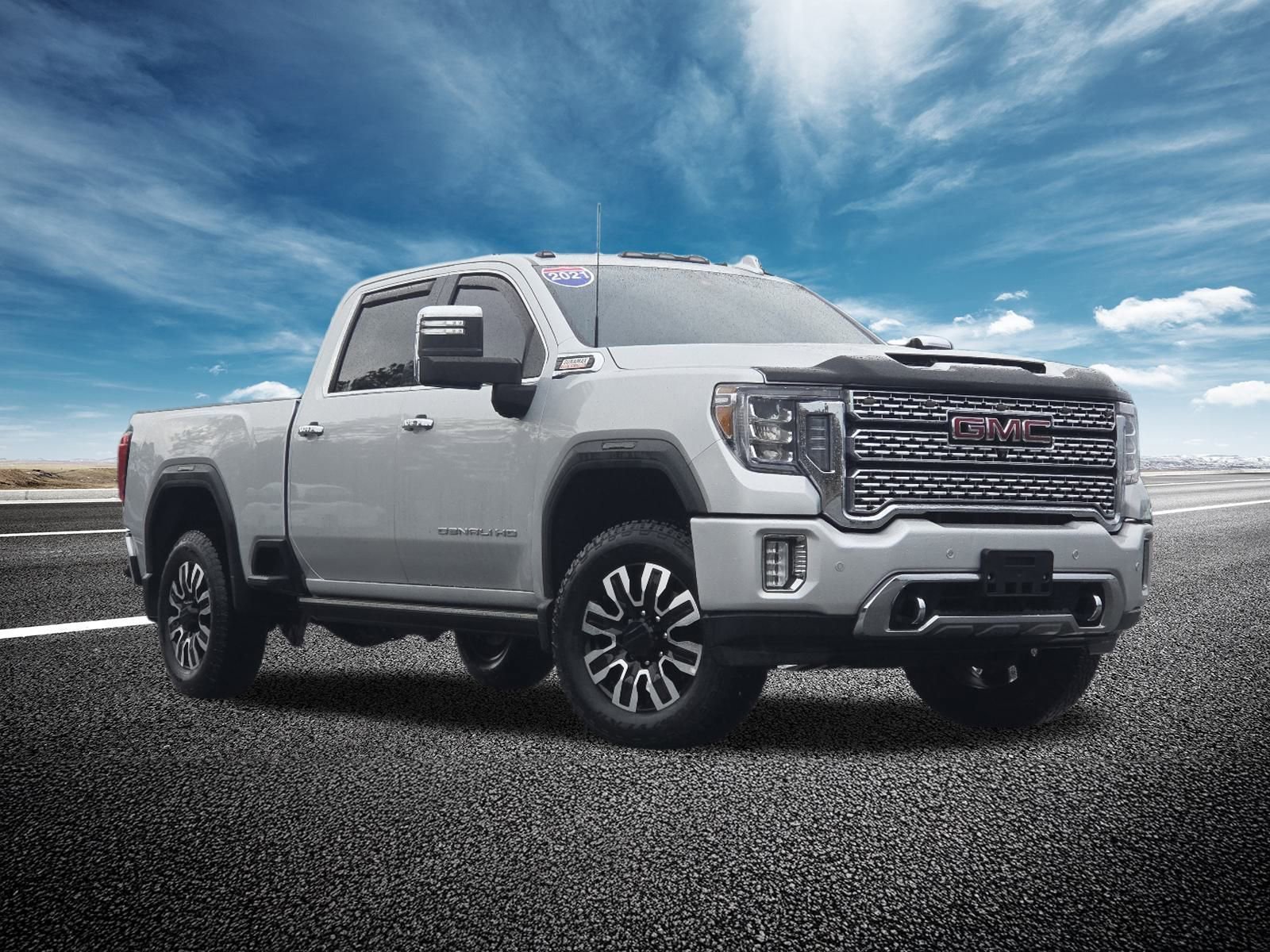 Used 2021 GMC Sierra 2500 Denali w/ Denali Ultimate Package image 2