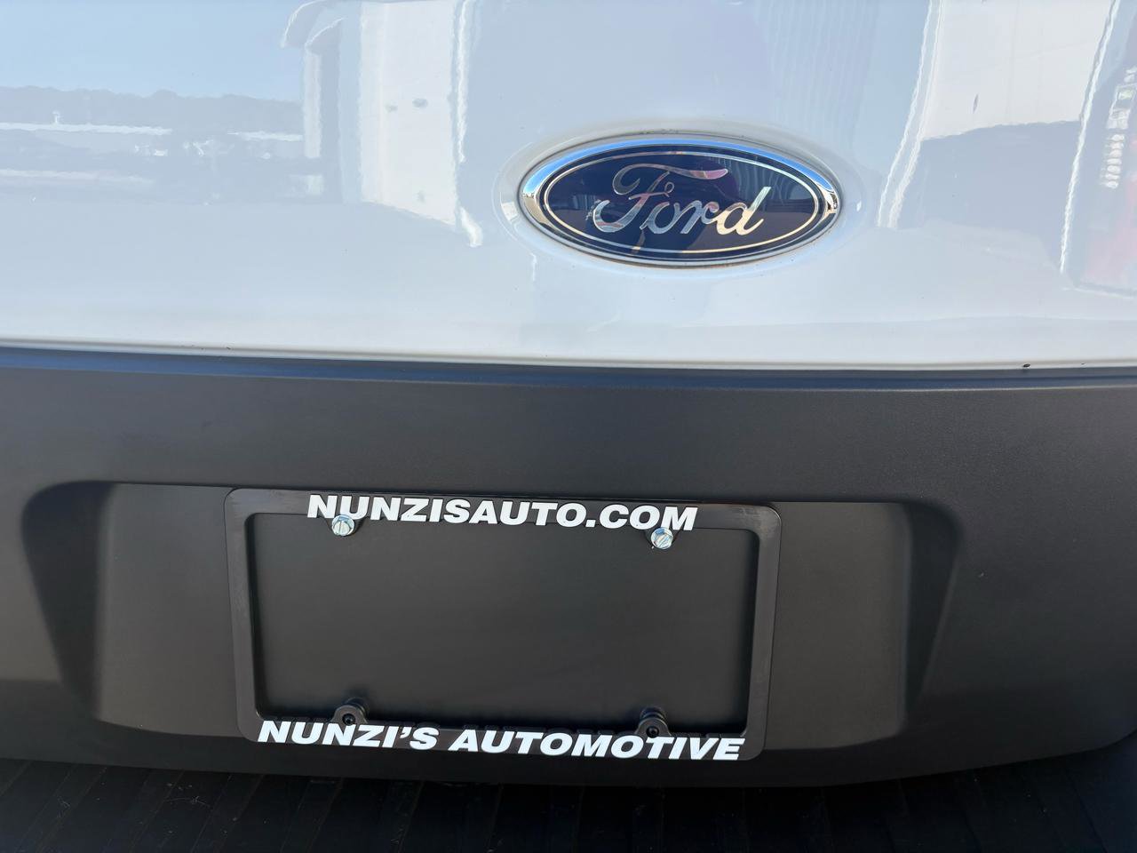 Used 2023 Ford Transit 250 Low Roof w/ Exterior Upgrade Package RWD image 35