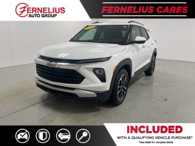 Used 2024 Chevrolet TrailBlazer LT image 3
