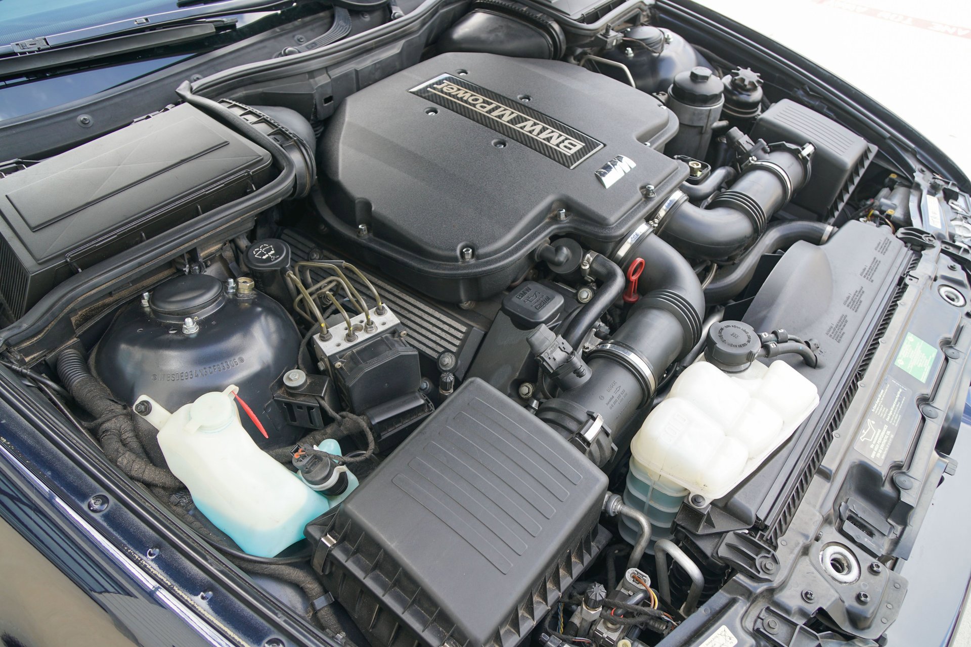 Used 2003 BMW M5 image 15
