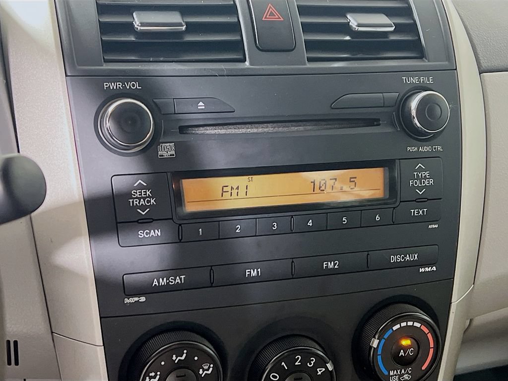 Used 2010 Toyota Corolla LE FWD image 12