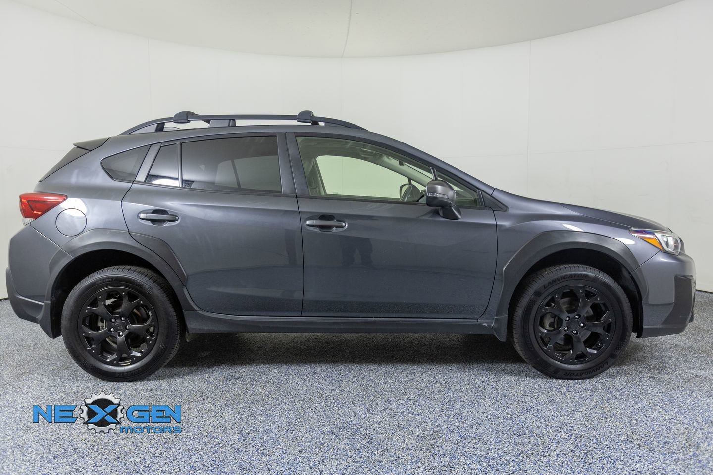 Used 2022 Subaru Crosstrek 2.5i Sport w/ Moonroof Package AWD/4WD image 8