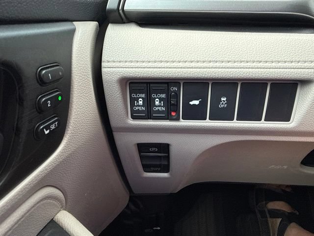 Used 2025 Honda Odyssey EX-L image 20
