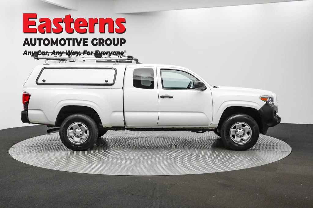 Used 2019 Toyota Tacoma SR image 4