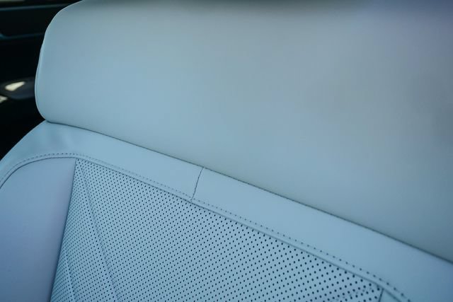 Used 2025 Hyundai Santa Fe SEL FWD image 21