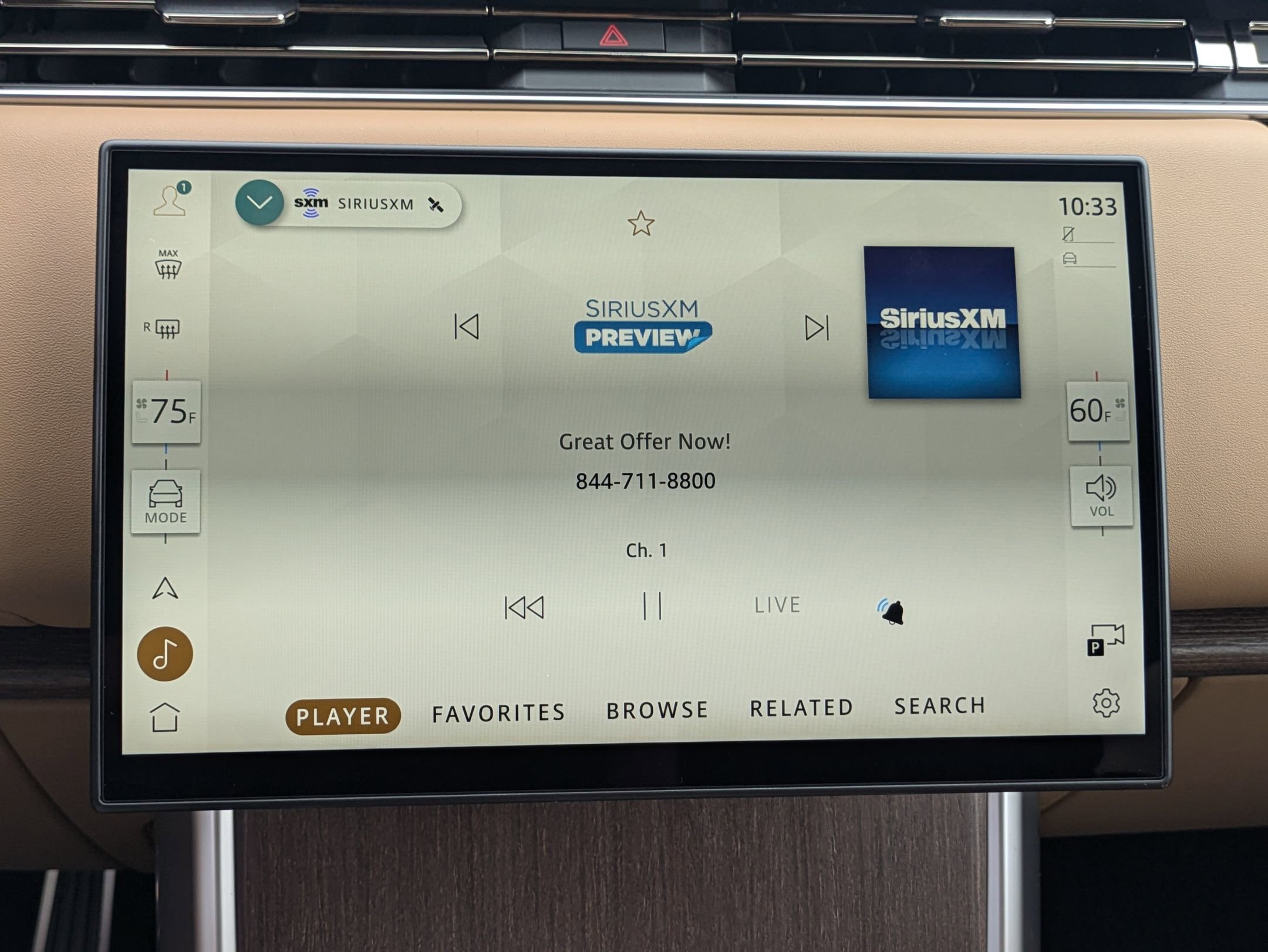 New 2025 Land Rover Range Rover SE image 12