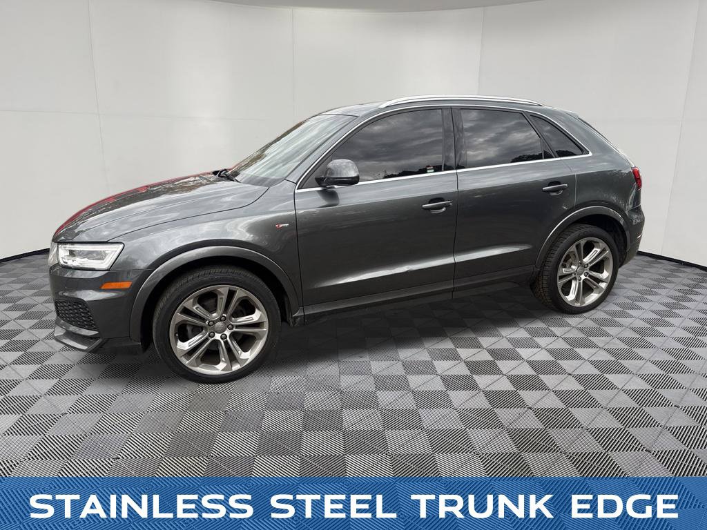 Used 2018 Audi Q3 2.0T Premium Plus w/ Premium Plus Package AWD/4WD image 21