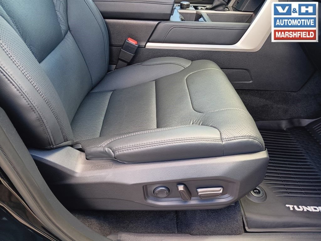 Used 2024 Toyota Tundra Limited w/ TRD Off-Road Package AWD/4WD image 15