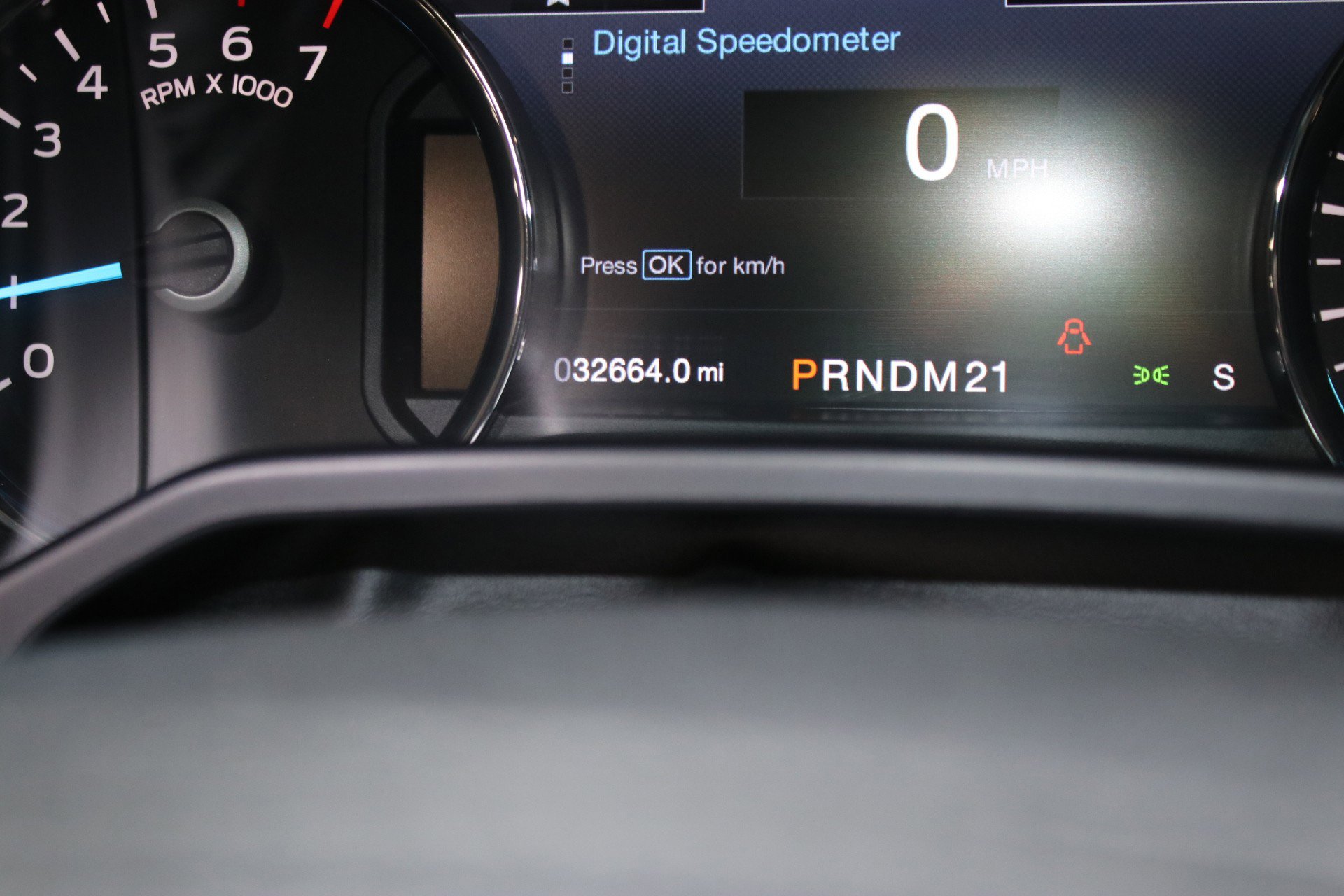 Used 2017 Ford F150 Lariat w/ Equipment Group 502A Luxury image 66