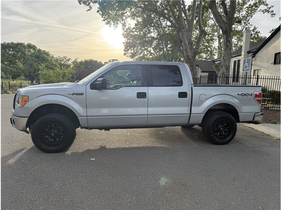 Used 2014 Ford F150 XLT AWD/4WD image 4