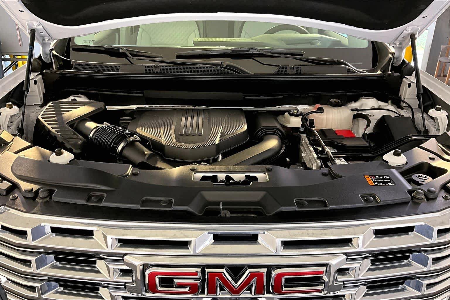 Used 2024 GMC Acadia Denali w/ Super Cruise Package AWD/4WD image 30