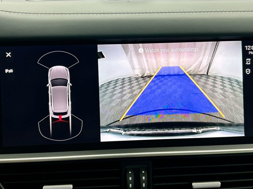 Used 2022 Porsche Cayenne S image 15