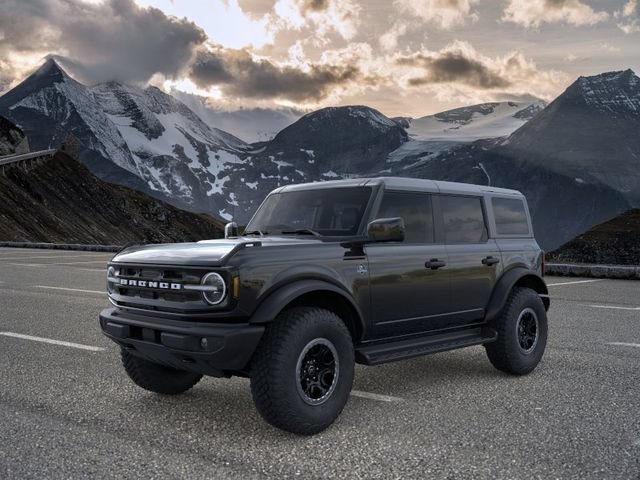 New 2026 Ford Bronco Outer Banks w/ Sasquatch Package