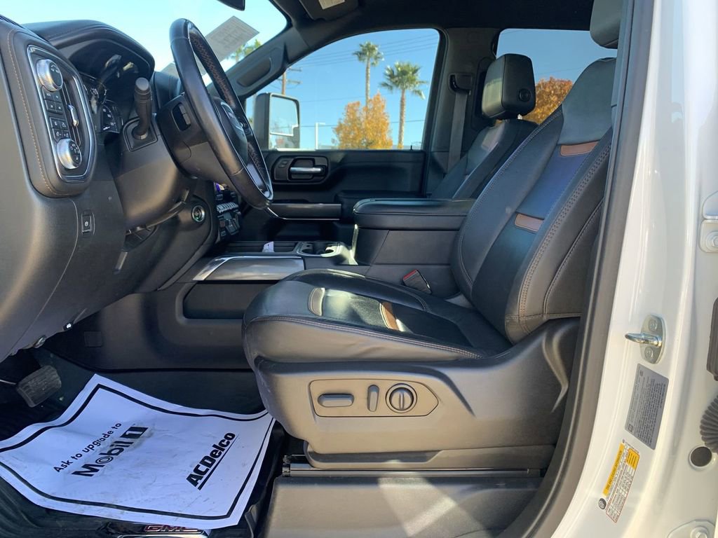 Certified 2022 GMC Sierra 2500 AT4 w/ Gooseneck/5TH Wheel Package image 18