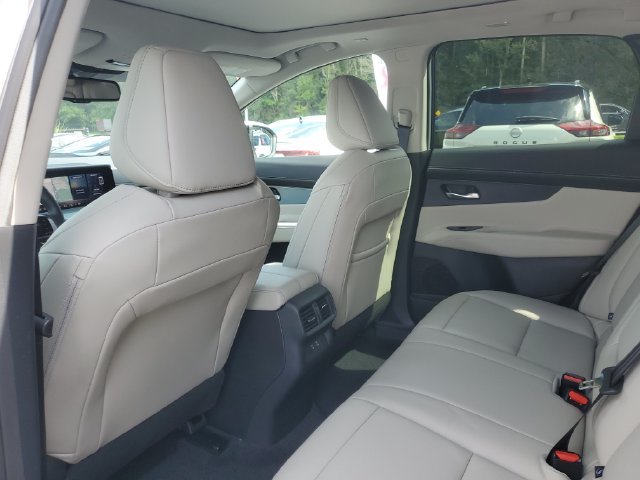 Certified 2025 Nissan Murano SL w/ Cargo Package AWD/4WD image 8