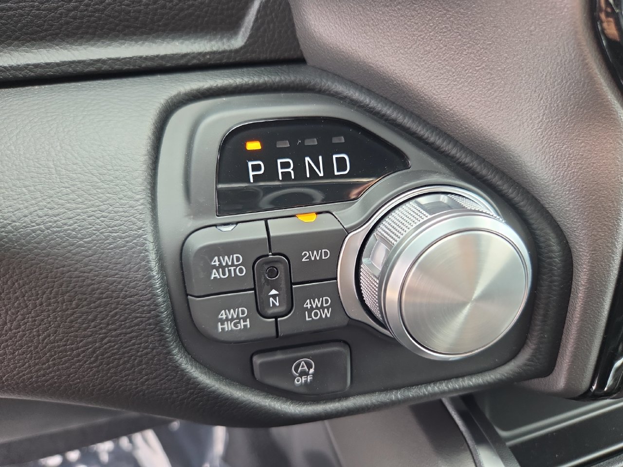 New 2026 RAM 1500 Laramie w/ Sport Appearance Package AWD/4WD image 28