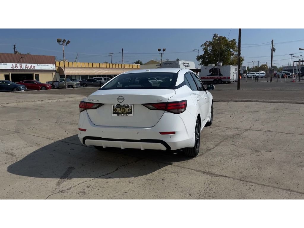 Used 2024 Nissan Sentra SV w/ Trunk Package image 2