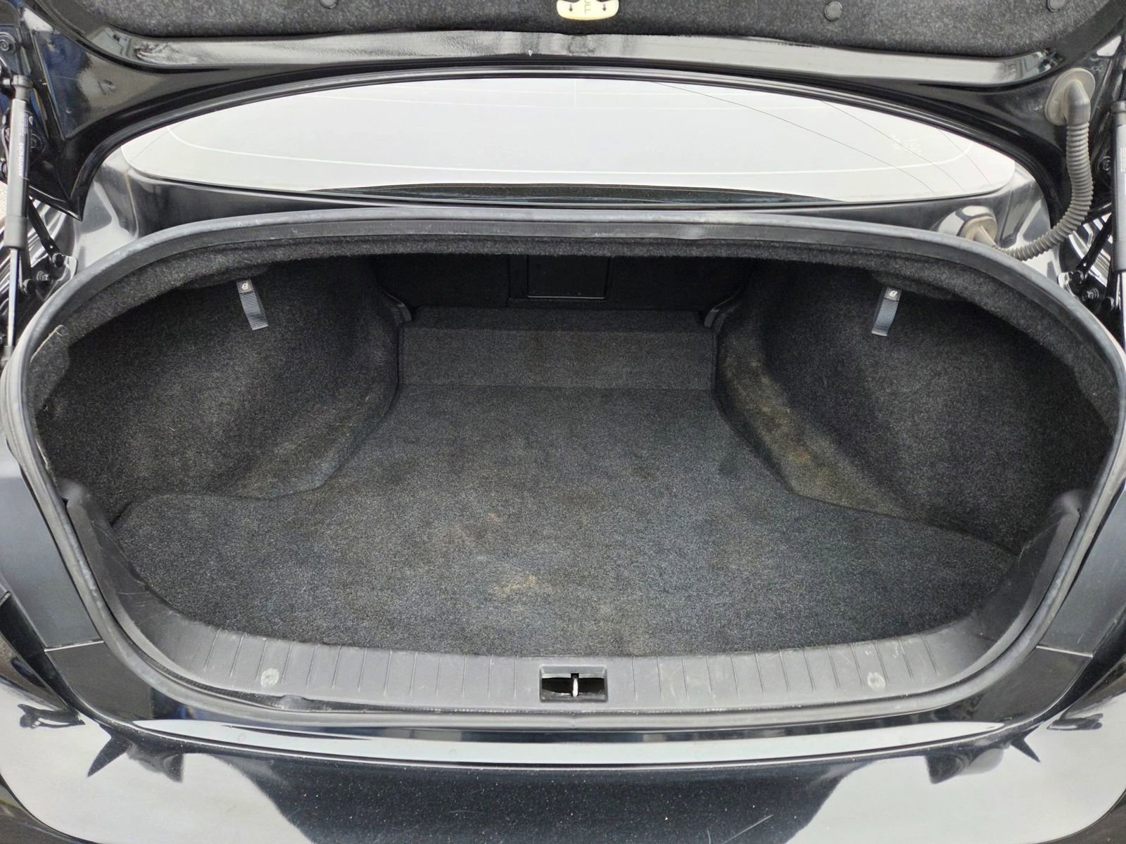 Used 2018 INFINITI Q50 Luxe w/ Essential Package (3.0T Luxe) image 19