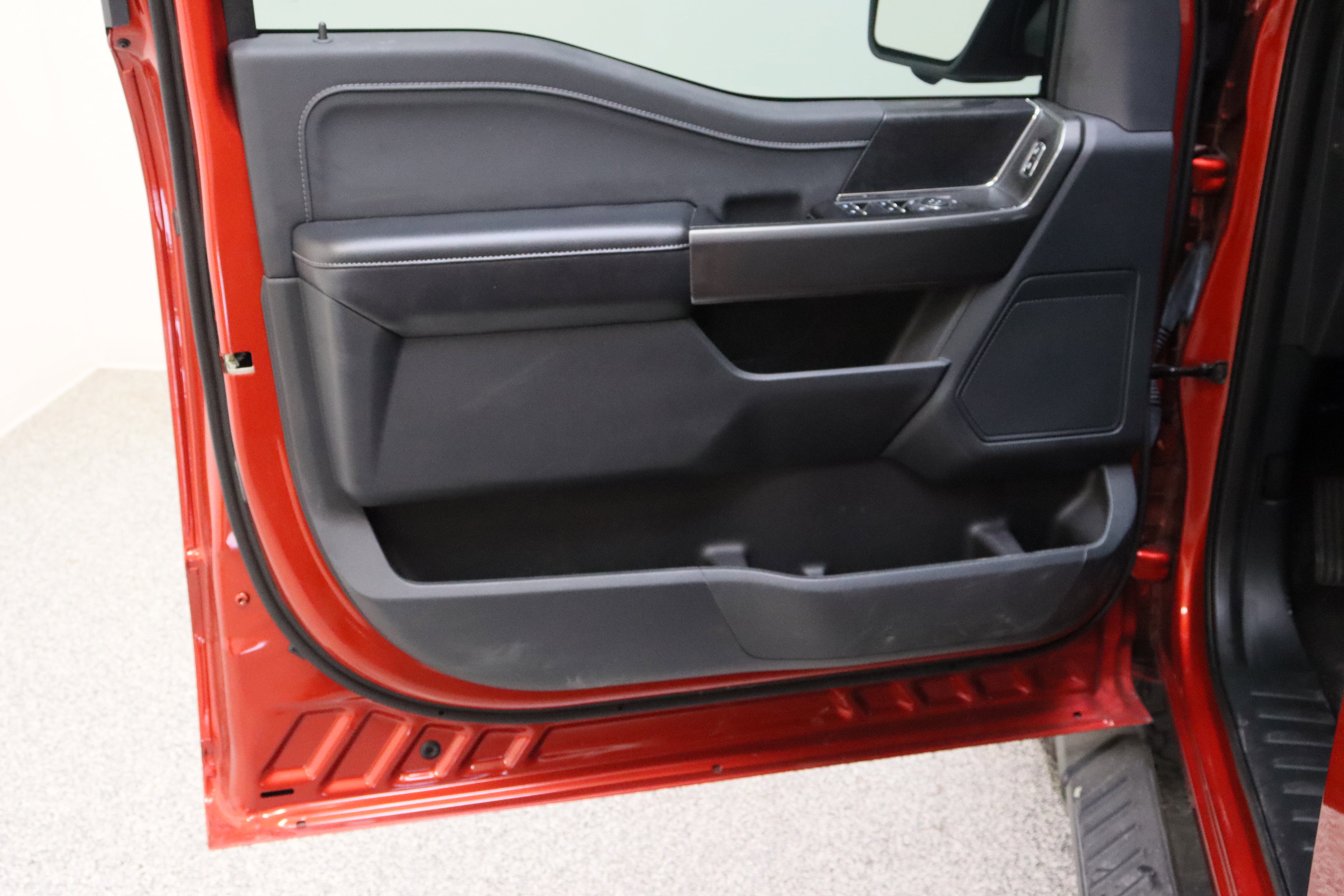 Used 2023 Ford F150 XLT w/ Equipment Group 302A High image 12