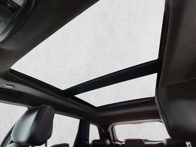 Used 2017 Jeep Grand Cherokee Summit RWD image 21