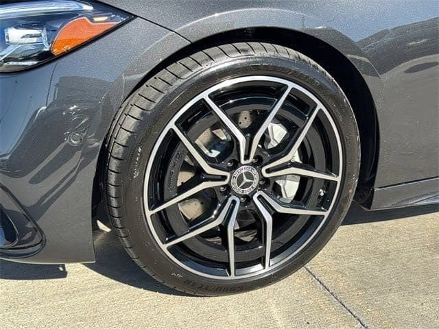 New 2026 Mercedes-Benz C 300 4MATIC Sedan image 9