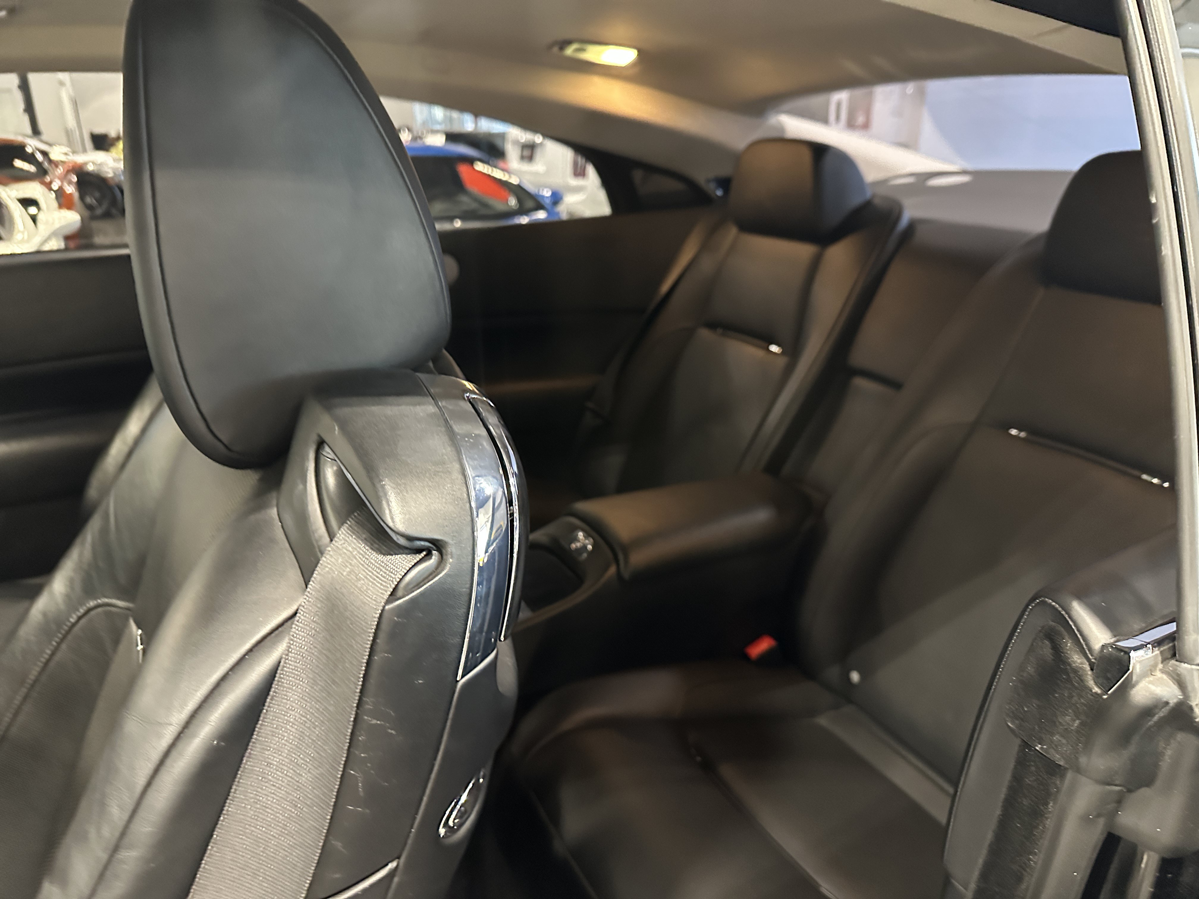Used 2016 Rolls-Royce Wraith RWD image 8