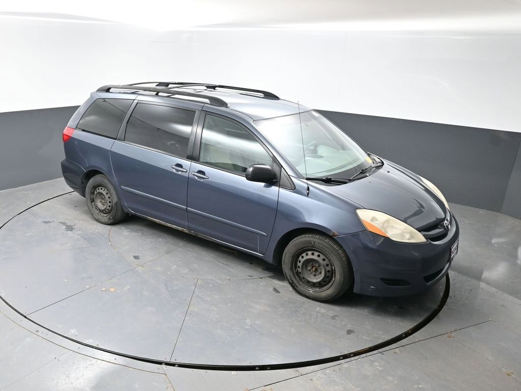 Used 2008 Toyota Sienna LE FWD image 39