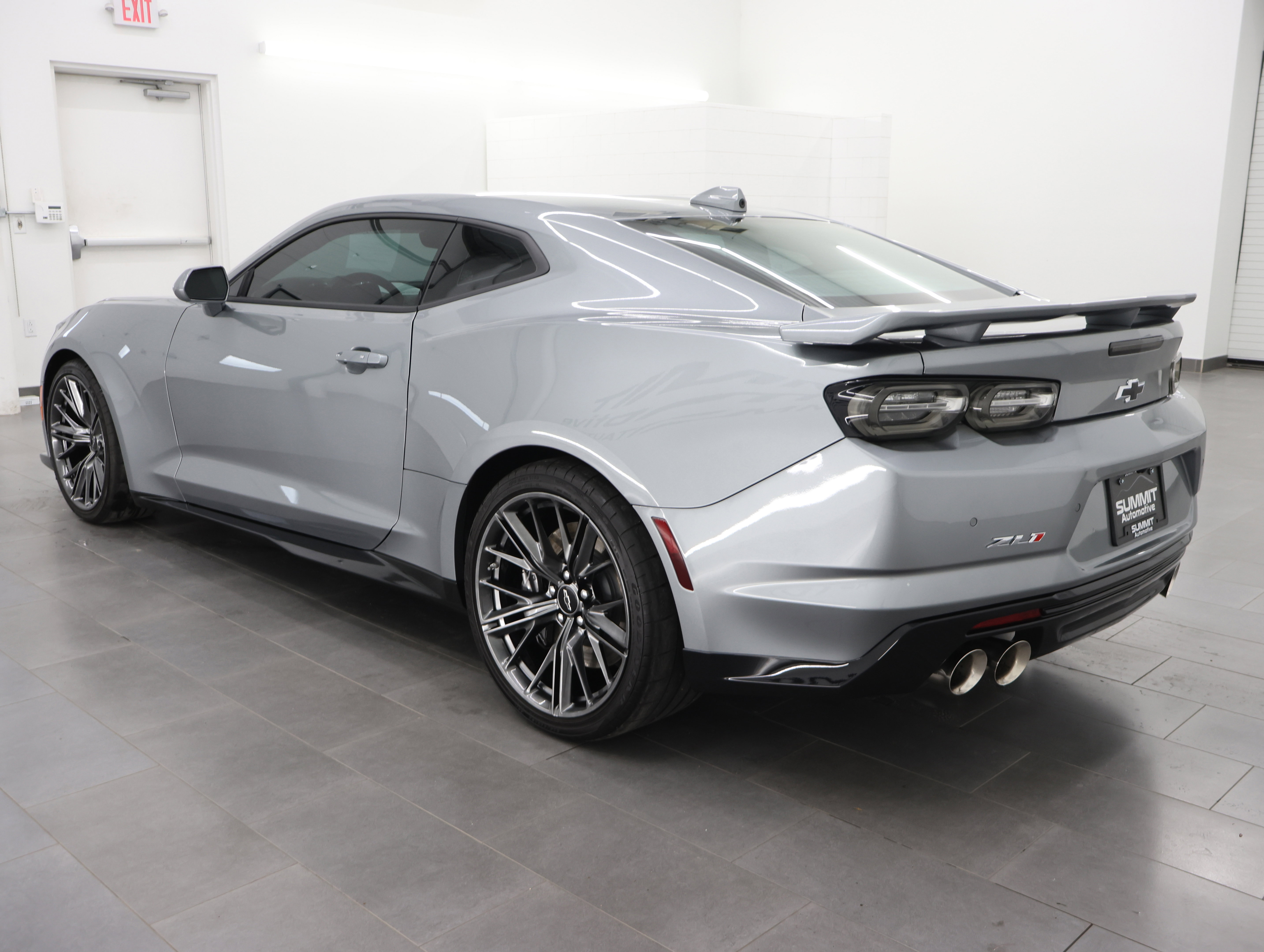 Used 2024 Chevrolet Camaro ZL1 RWD image 6