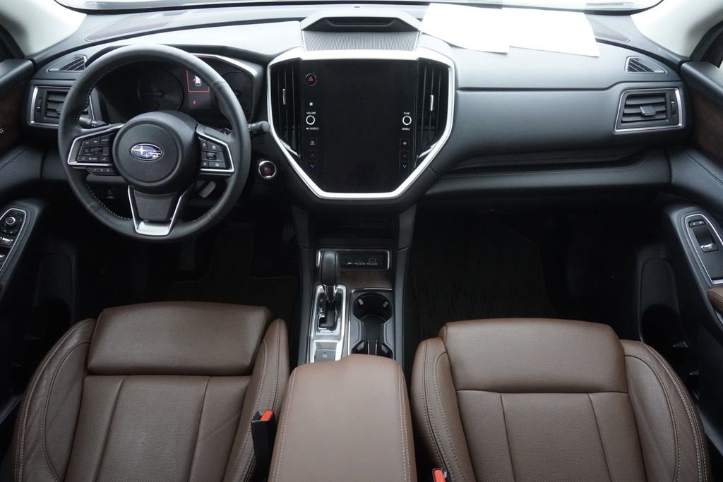 Used 2024 Subaru Ascent Touring image 9