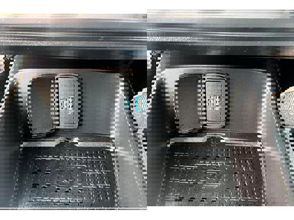 Used 2024 Ford Bronco Outer Banks image 27