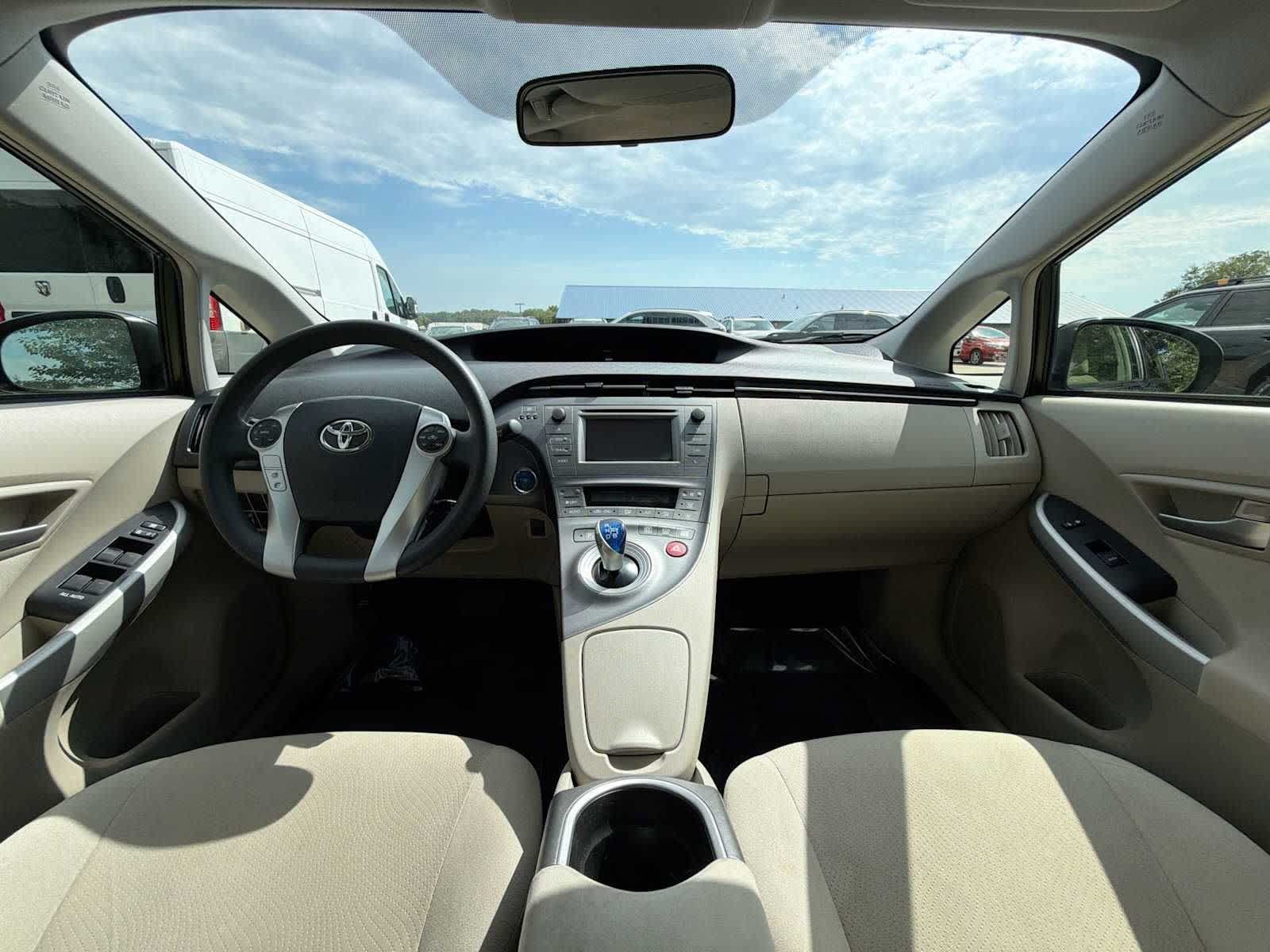 Used 2012 Toyota Prius Two FWD image 12