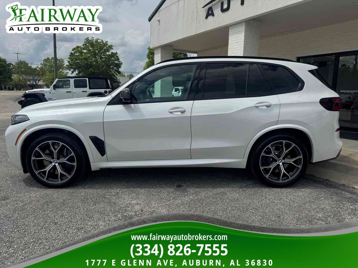 Used 2026 BMW X5 M60i w/ Climate Comfort Package image 9