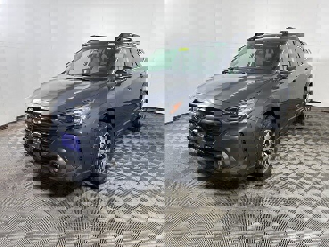 Used 2024 Subaru Outback Premium image 3