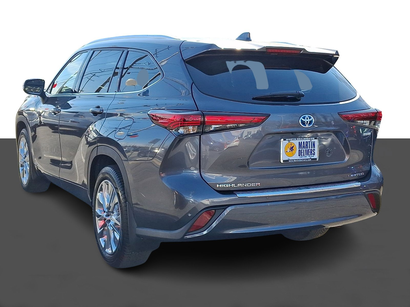 Used 2023 Toyota Highlander Limited image 4