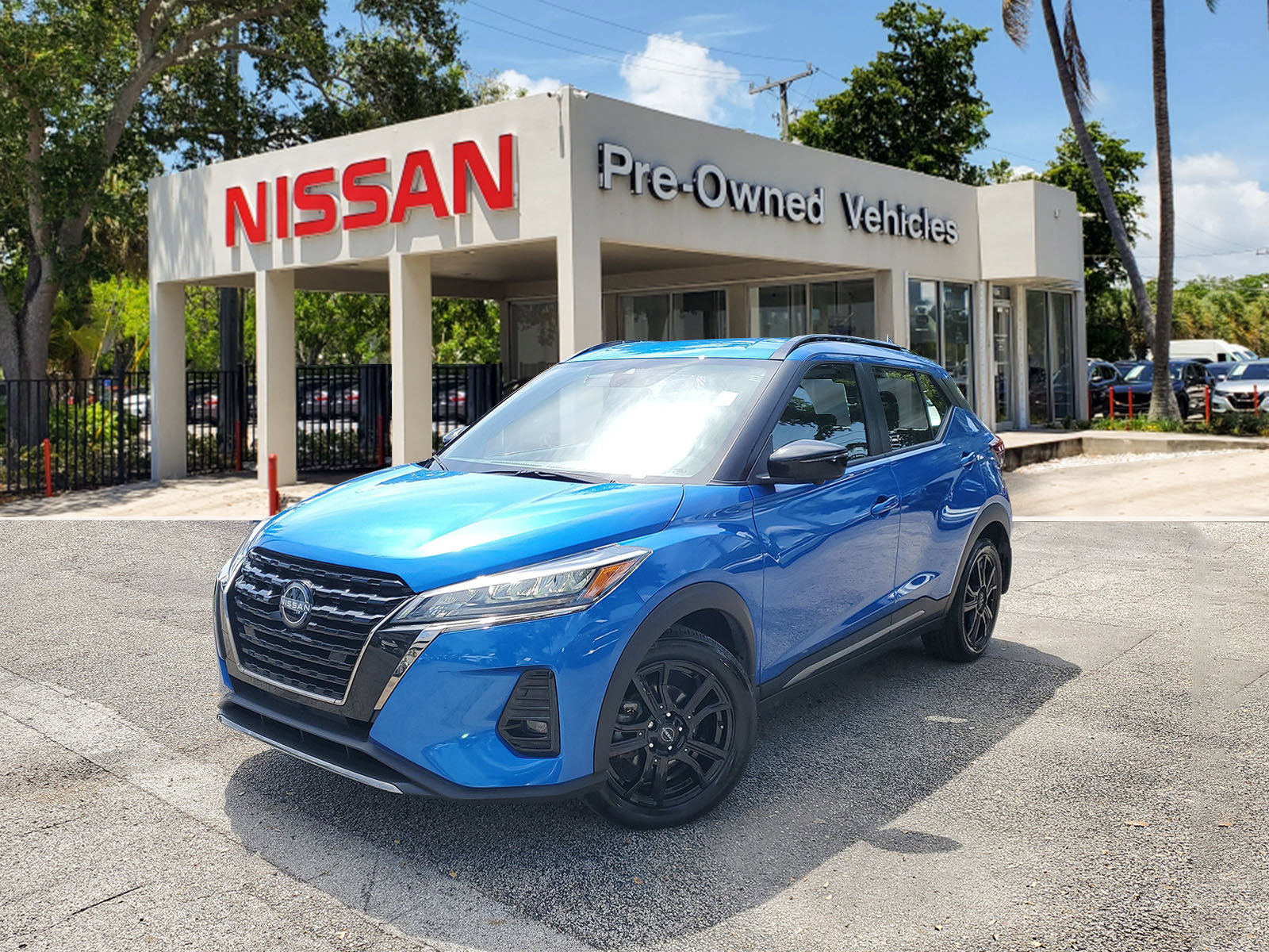 Certified 2023 Nissan Kicks SR